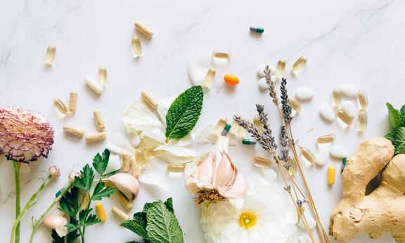 Akne, Hormone und Ernährung  Beispielbild