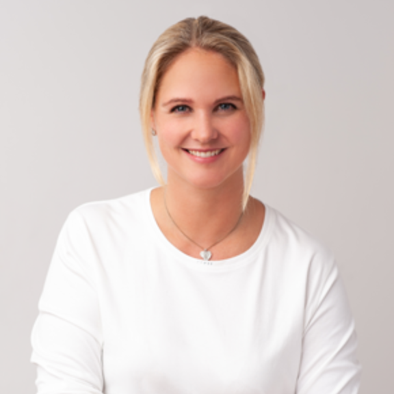 Dr. Anik Hostert